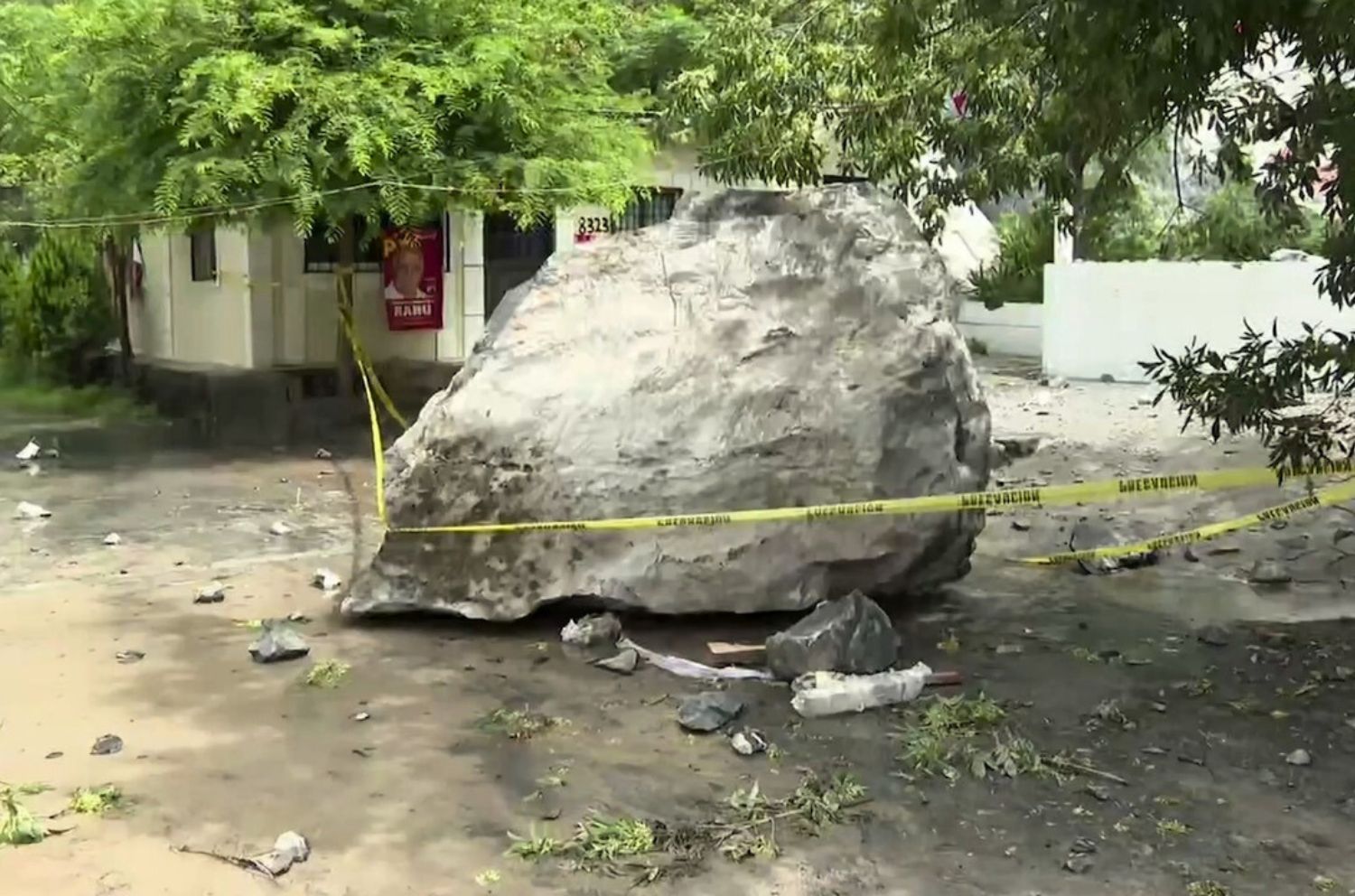 Video Enorme piedra se desprende del Cerro del Topo Chico