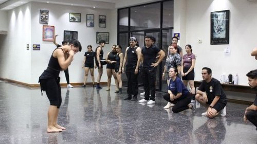Coahuila presenta elenco de 'Notre Dame' tras audiciones