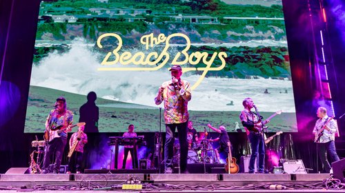 01_PRINCIPAL_The_Beach_Boys_9125695749