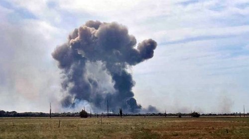 Ucrania ataca el aeródromo militar en Crimea por segunda vez