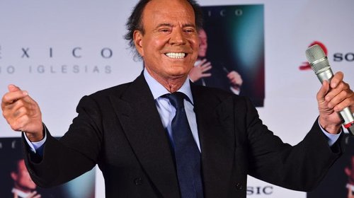 1356388_julio_iglesias_le_23_septembre_2015_aababed32b