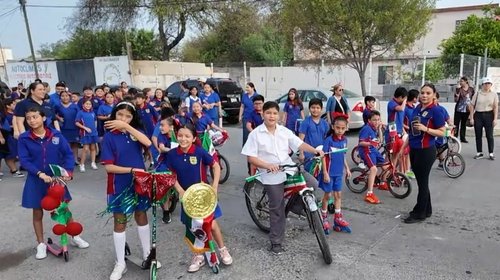 Alumnos de Reynosa participan en el Día de la Bicicleta