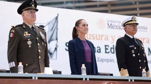 Encabeza Sheinbaum graduación de 8,138 militares
