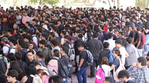 Alumnos regresan a la UTC para comenzar nuevo periodo académico