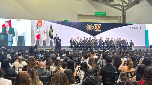 Estado reconoce a elementos de Fuerza Civil por Día del Policía