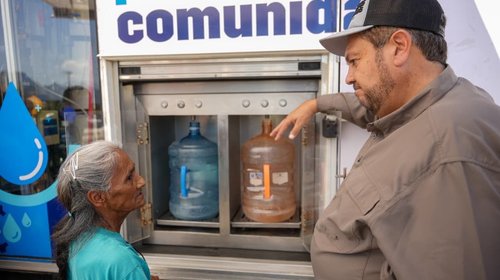 Programa móvil reparte 35,000 litros de agua en Ramos Arizpe