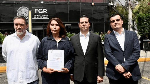 PAN lleva a la FGR señalamientos contra Marina del Pilar