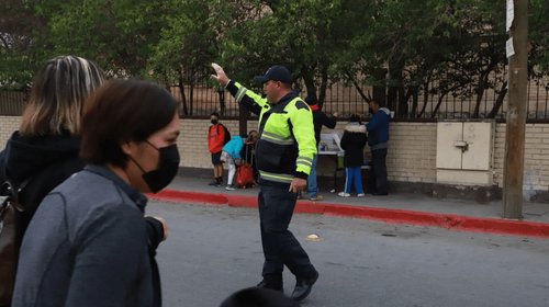 Saltillo inicia nuevo ciclo escolar entre nervios y sonrisas