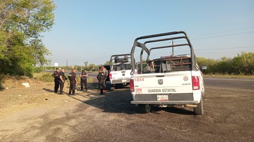 Rescatan a hombre deambulando por carretera; era buscado en EUA