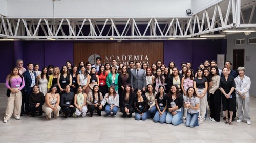 Pide ministro Giovanni Figueroa acercar la justicia a la sociedad