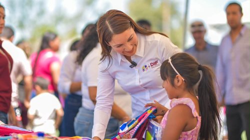 DIF Reynosa recolecta útiles para apoyar a estudiantes