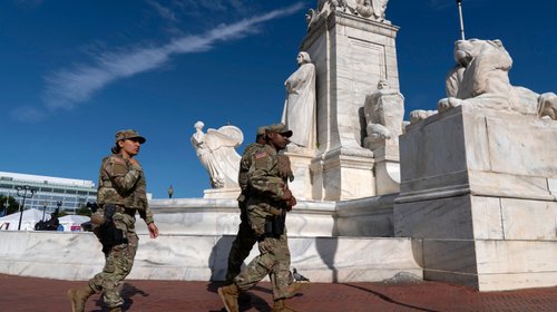 AP_25243668093682_e8de44091e