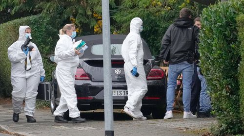 AP_25281526749136_e26e4e1eb5