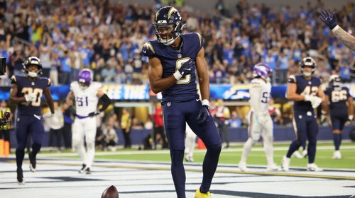 AP_25297142505975_0d27ec4811