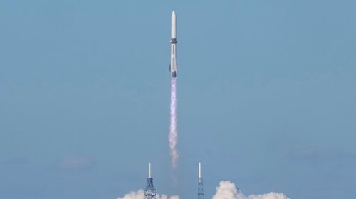 AP_25317835902008_6e03e4b995