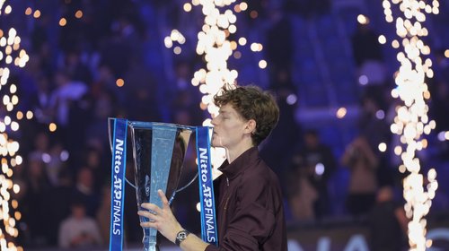 AP_25320748214268_a4de828f72