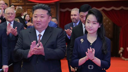 AP_26043344280089_077b6d6ff7