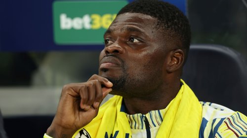 AP_26072560375814_7a6932c03a