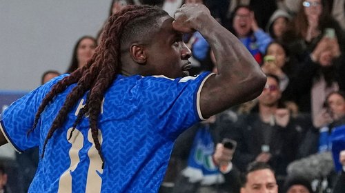 AP_26085816794582_2825a2ee9d