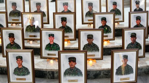 AP_26086640493811_1_8a2746bd79