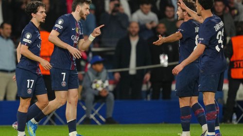 AP_26098740468697_d835bc4e95