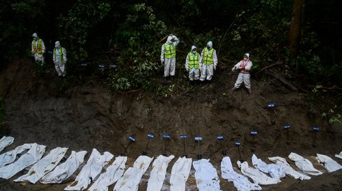 Inundaciones en Nepal dejan al menos 1,118 muertos