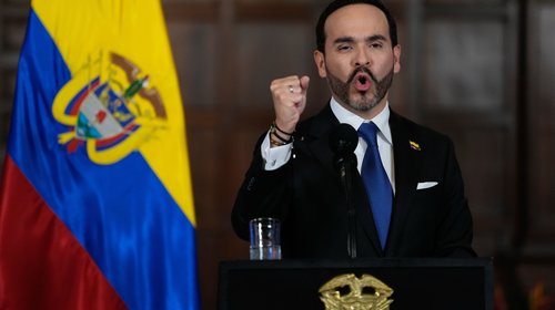 Rescatan a ocho secuestrados por el ELN en Colombia