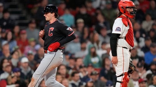 Red Sox caen ante Guardianes 3-2 en el debut de Chad Tracy