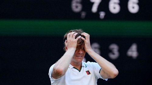 Jannik Sinner se baja del Masters 1000 por lesión de rodilla