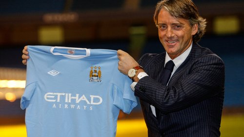 Mancini se deslinda del caso financiero del Manchester City