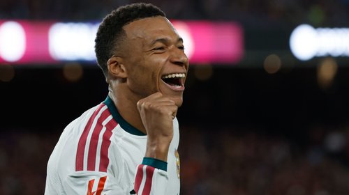 Kylian Mbappé firma doblete y Real Madrid se lleva el clásico 