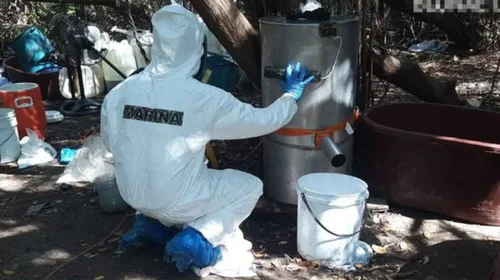 Aseguran_laboratorios_y_4_9_toneladas_de_droga_en_Culiacan_9ee1aedf3f