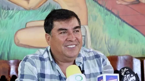 Asesinan_a_alcalde_de_Tacambaro_y_escolta_en_ataque_armado_92bec83298