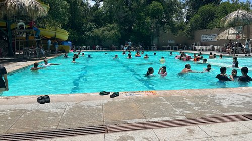 Balnearios de Saltillo reciben a familias durante el verano