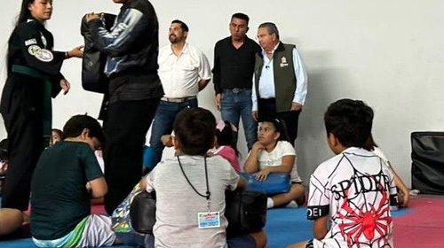 Más de 300 niños abarrotan los campos de verano en Escobedo