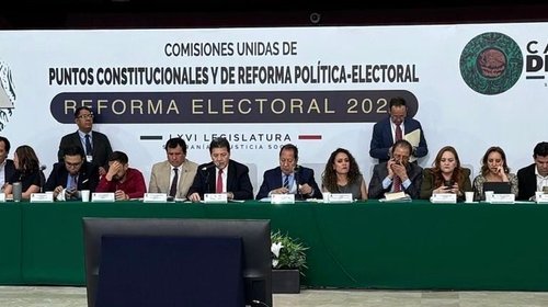 Camara_de_Diputados_03b73a2af1