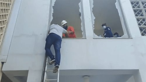 Incendio en hospital de Pakistán mata a 14 recién nacidos
