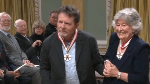 Canadá honra a Michael J. Fox por su lucha contra el Parkinson