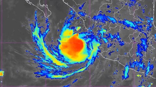Refuerzan búsqueda en Ensenada tras siete muertes por 'Rachel'