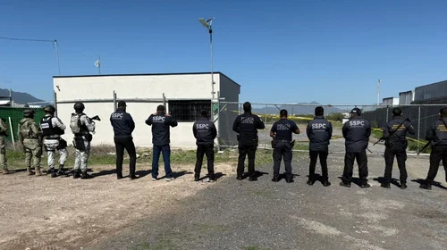 Catean_rancho_en_Arteaga_aseguran_equipo_para_mezclar_combustible_e98073d98c