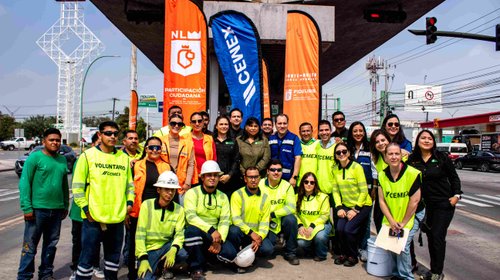 Cemex impulsa mejoras peatonales en la Ecovía
