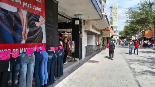 Comerciantes_aumento_de_30_en_ventas_durante_fin_de_ano_732480b661