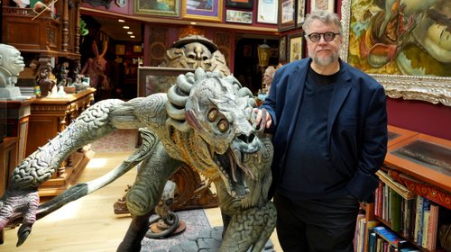Del_Toro_casi_pierde_su_coleccion_de_cine_en_un_incendio_c0b5d653a0