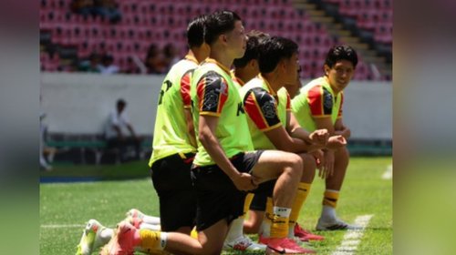 Protesta de Leones Negros frena partido ante Piratas de Veracruz