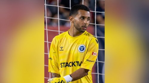 Hijo de Jorge Campos inicia su carrera profesional en Canadá
