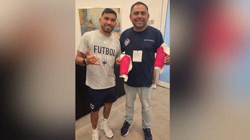 Orbelín Pineda y jugadores de Rayados se protegen tibia y peroné