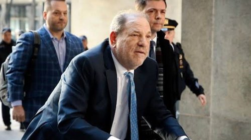Harvey Weinstein es hospitalizado por neumonía en Nueva York