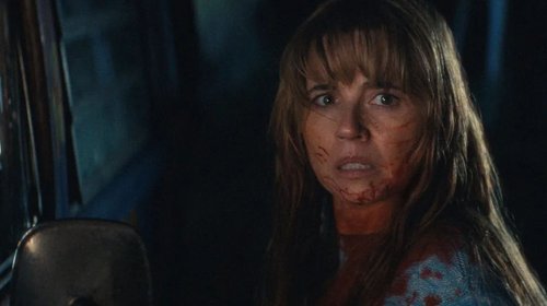 Crystal Lake: Linda Cardellini revive el origen de Jason