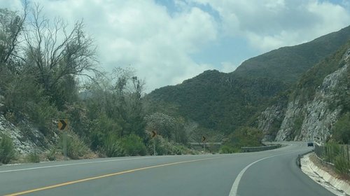 Falta de terraplenes en Rumbo Nuevo arriesga a choferes