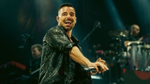 Agradece Ricky Martin a fans y alista show de la NFL